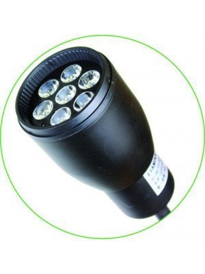 Lampe d'examen halogène ou LED - La lampe d'examen LED.