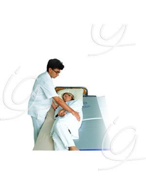 Planche de transfert Rollbord® Samarit - Modèle "Standard" pliable.
Dim. L 177 x l 50 cm.
Poids patient max. : 180 kg.